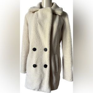 Women’s DYNAMITE Faux Jacket. Off white in Size XS